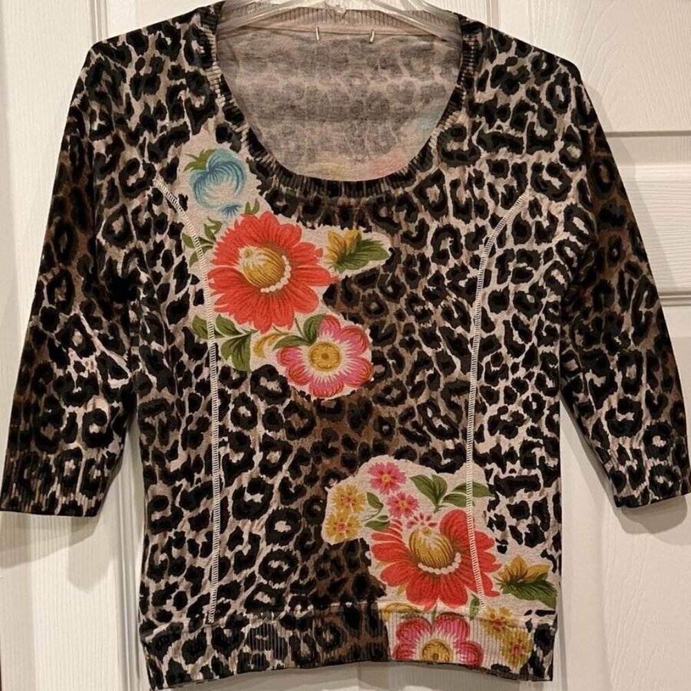 BOSTON PROPER FLORAL LEOPARD SWEATER TOP SIZE: XS